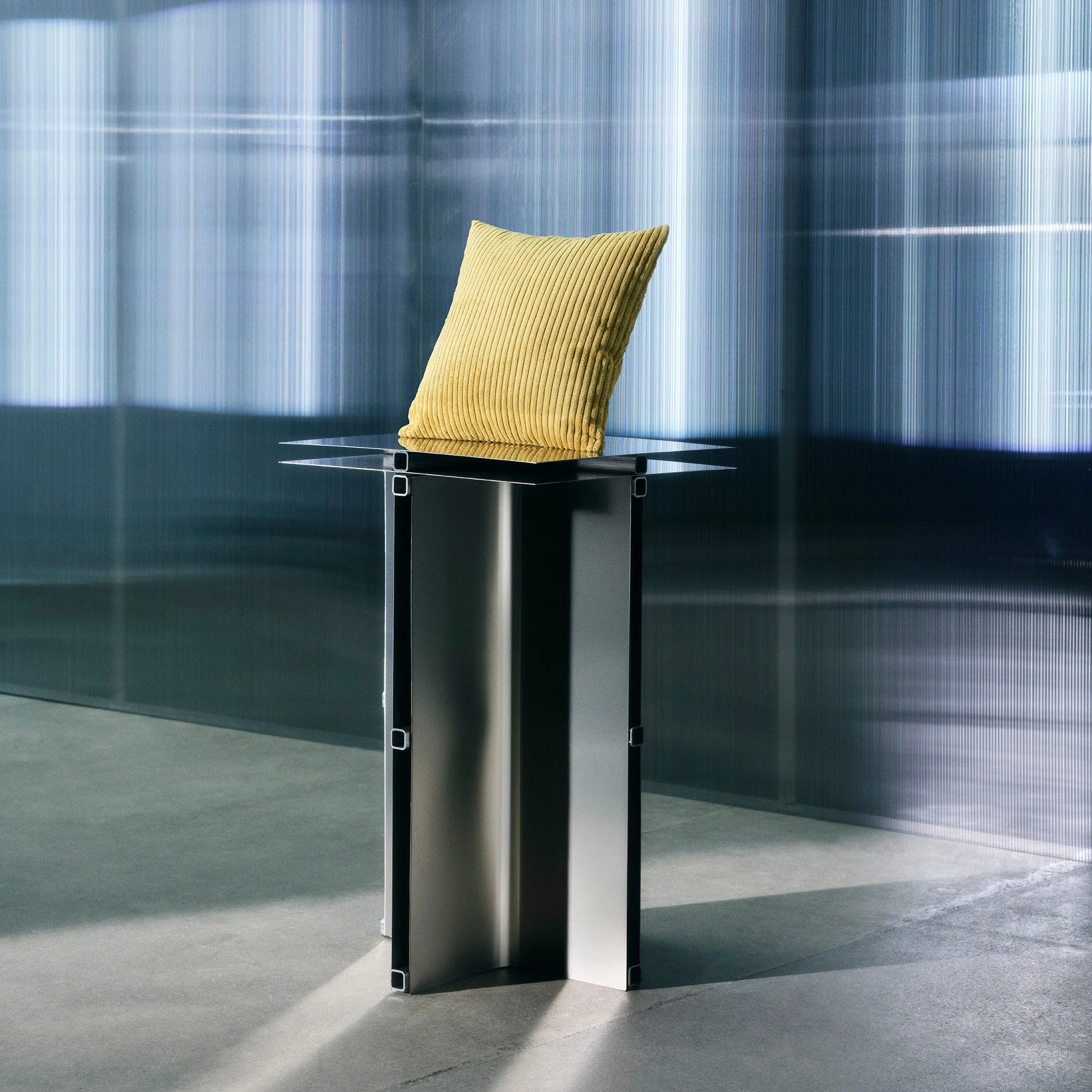SJUR 40x40 - Image 13